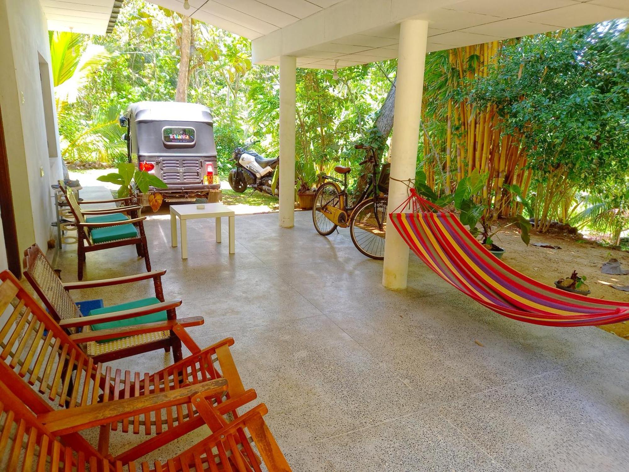 Schatzi'S Hideaway Tangalle Exterior foto